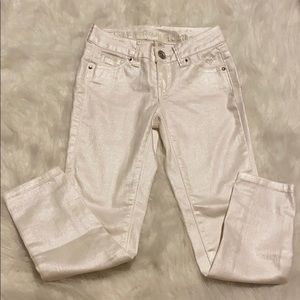 🆕🌈Justice size 7 white shimmering pants
